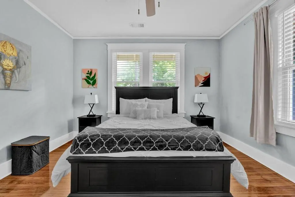 Cheerful Midtown Home With View Of Rhodes College Memphis United States