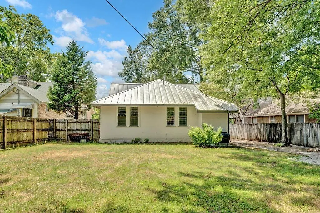 Cheerful Midtown Home With View Of Rhodes College Memphis 0*,  United States